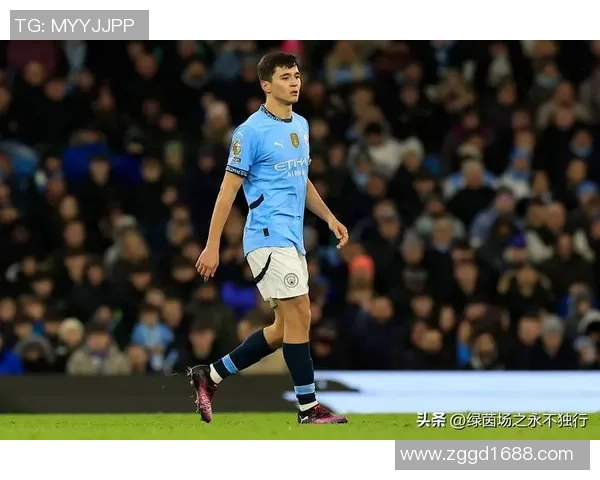 曼彻斯特足球明星盘点：那些在绿茵场上闪耀的传奇人物